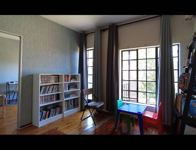 3 BEDROOM HOUSE FOR SALE IN MORELETA PARK